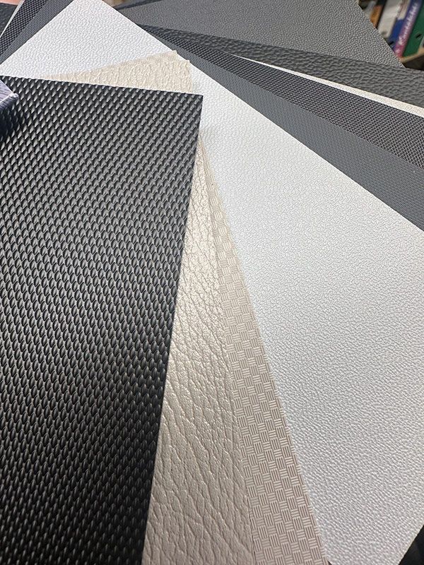 Materiaalit erilaisilla pintatekstuureilla